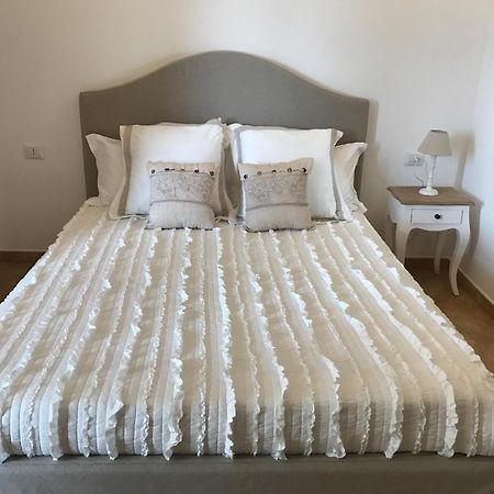 Bed and Breakfast Dimora Le Ginestre Adults Only Fasano Zimmer foto