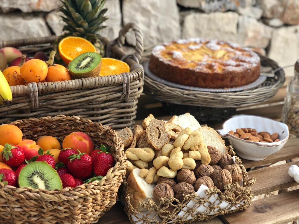 Bed and Breakfast Dimora Le Ginestre Adults Only Fasano Exterior foto