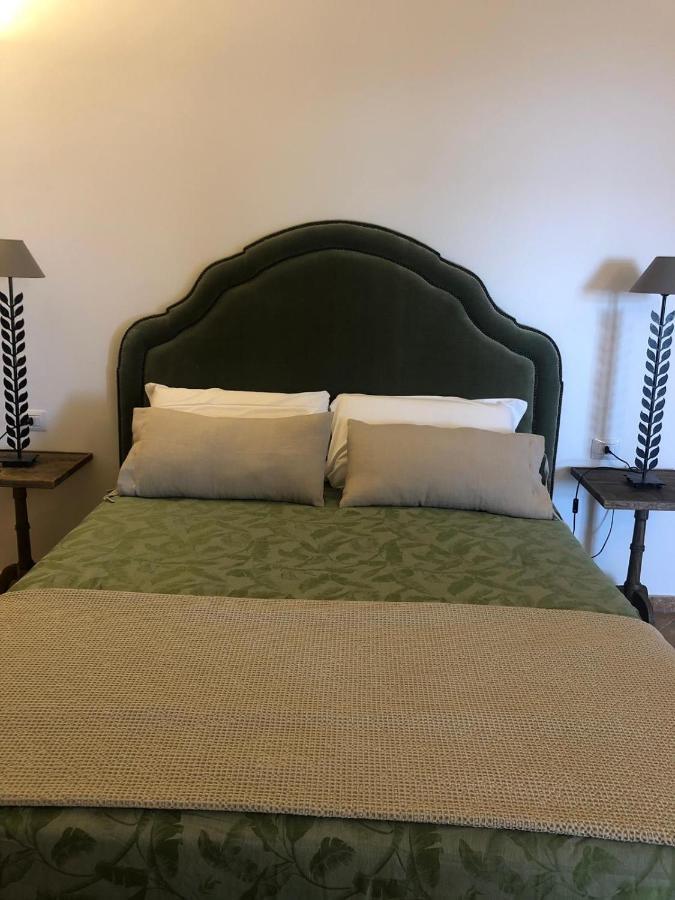 Bed and Breakfast Dimora Le Ginestre Adults Only Fasano Exterior foto