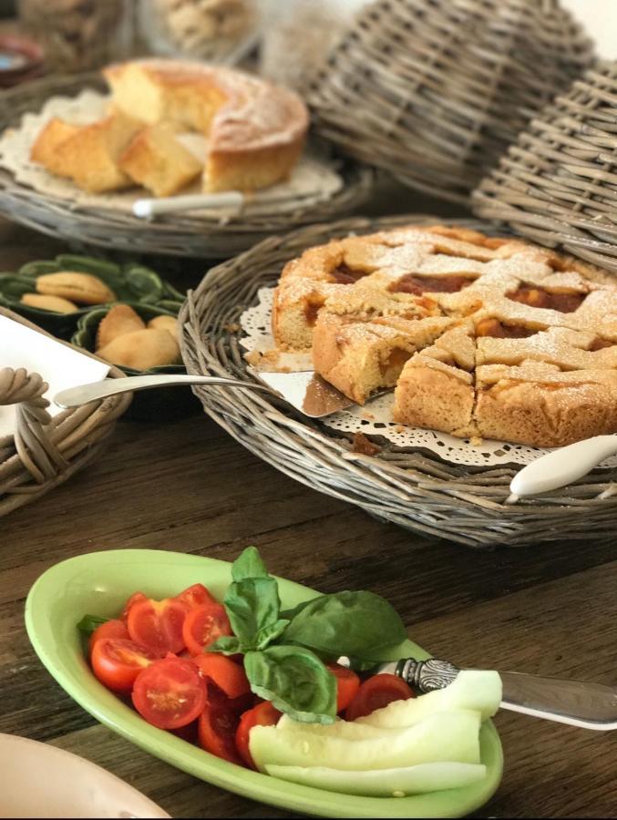 Bed and Breakfast Dimora Le Ginestre Adults Only Fasano Exterior foto