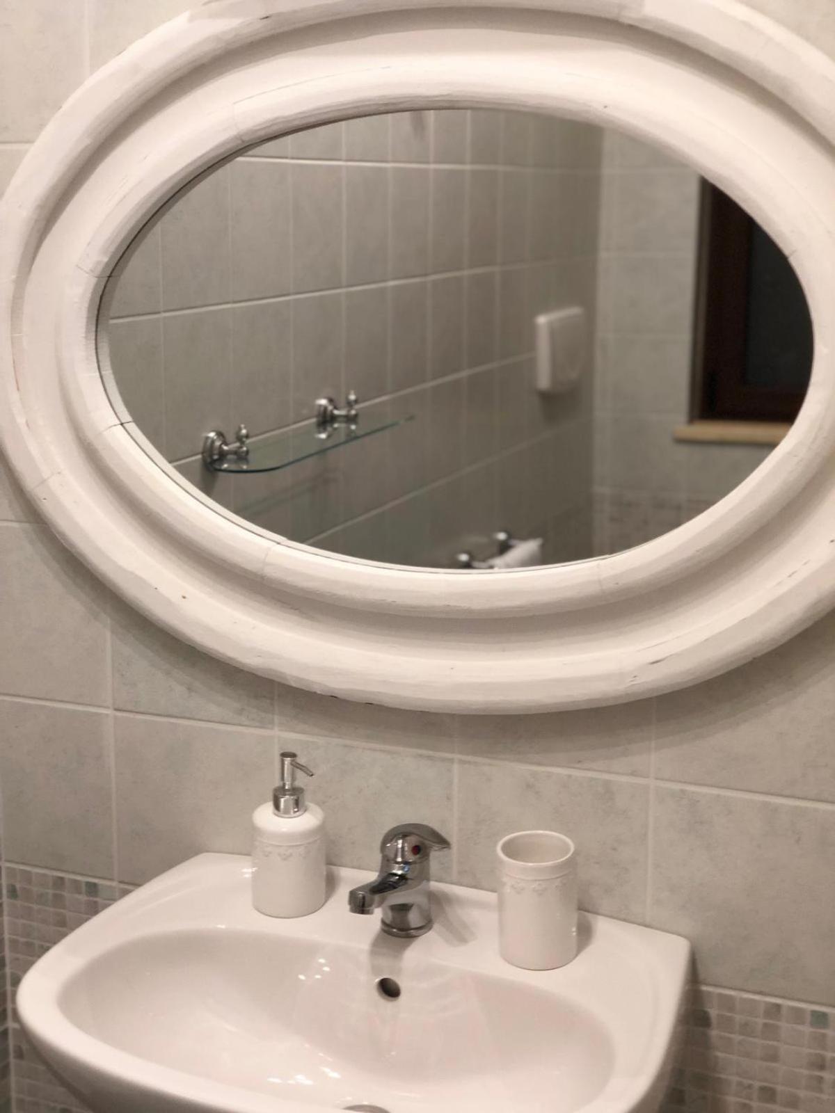 Bed and Breakfast Dimora Le Ginestre Adults Only Fasano Zimmer foto